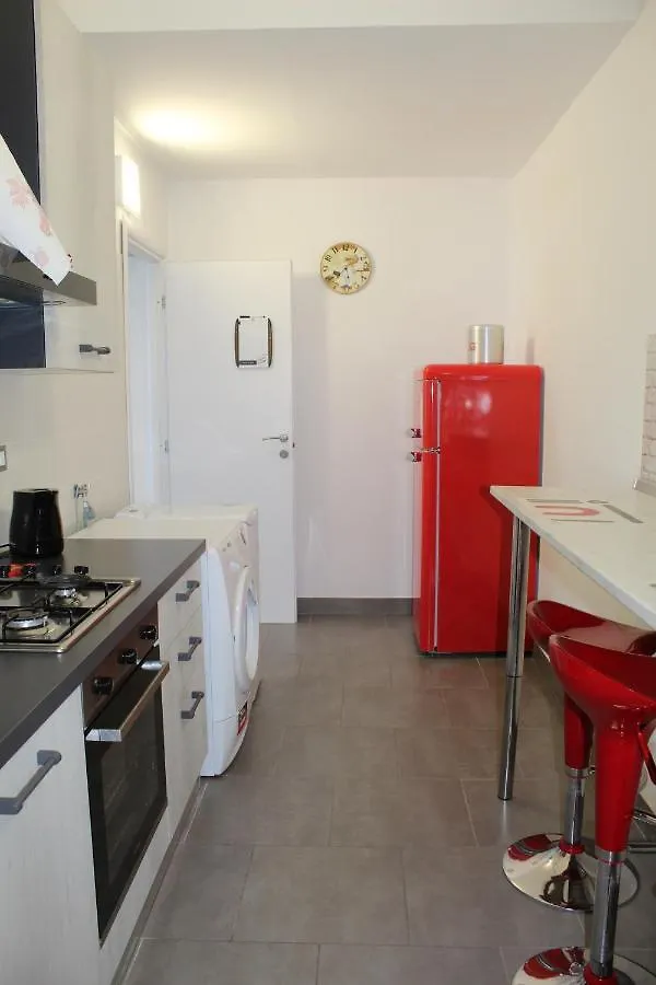 The Beach House Lavagna Apartment