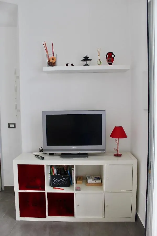 Apartment The Beach House Lavagna